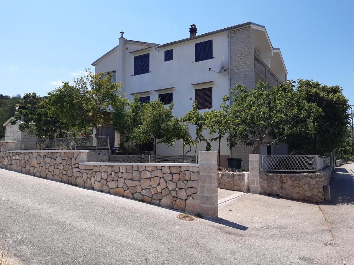 Apartman More Σίμπενικ Εξωτερικό φωτογραφία