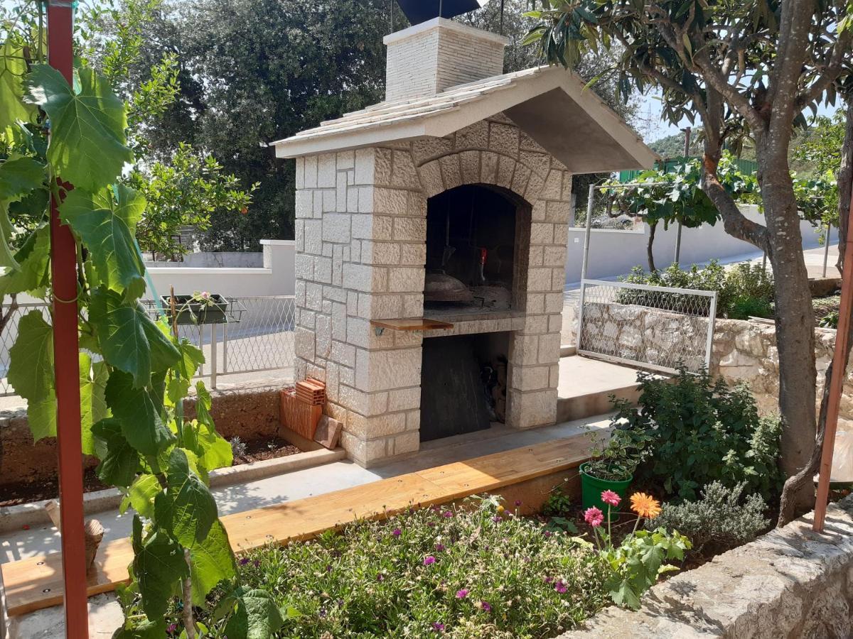 Apartman More Σίμπενικ Εξωτερικό φωτογραφία